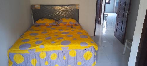 Rinding House | Cozy Homestay Rafatar: Family-Friendly with Breakfast!