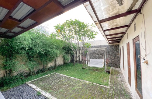 Condongcatur Villa | Cozy Homestay Sawitsari Near Hartono Mall & UGM