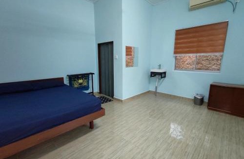 Kupang House | Relax at Homestay Teratak D`kemangi with Private Pool