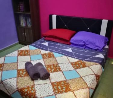 Malacca City Hotel | Cozy Homestay Teratak Tuan Muda with Pool & Family Fun