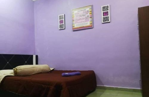 Malacca City Hotel | Cozy Homestay Teratak Tuan Muda with Pool & Family Fun