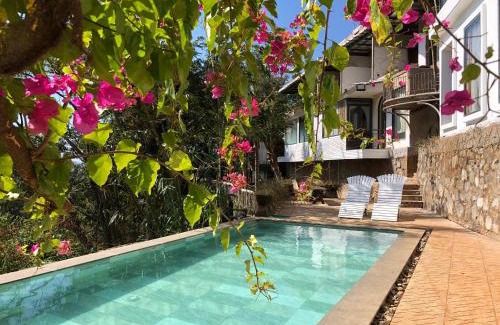 Duc Trong Hotel | Pet-Friendly Homestay Thác Liên Khương with Pool & Hot Tub