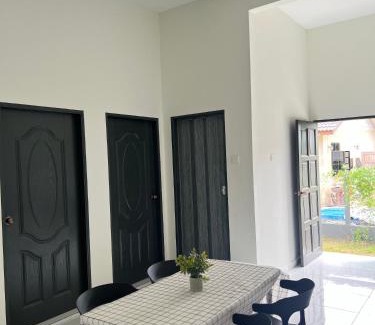 Hulu Terengganu District House | Family-Friendly Homestay Tokmi 1: Your Ideal Getaway