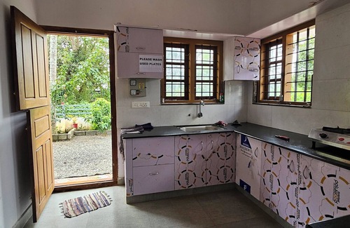 Pirmed Villa | Family-Friendly Homestay with Amazing Views and Amenities