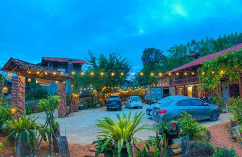 Huu Lung Hotel | Cozy Homestay Yến Long: Family-Friendly & Pet Welcoming