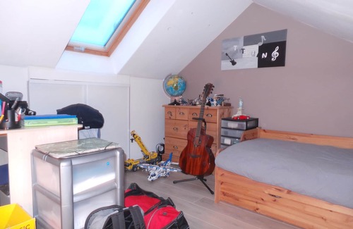 Quartier Saint-Clement - Jardin des Plantes Bed & Breakfast | Comfortable Homestays with Restaurant & Accessibility Features