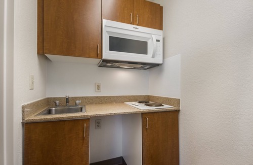 Mesquite Hotel | Budget-Friendly HomeTowne Studios by Red Roof in Mesquite