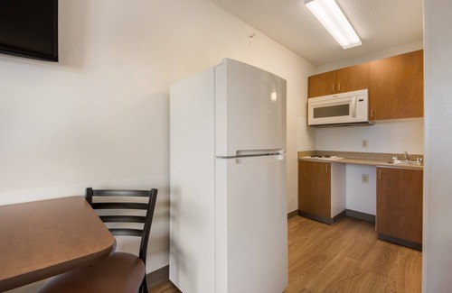 Mesquite Hotel | Budget-Friendly HomeTowne Studios by Red Roof in Mesquite