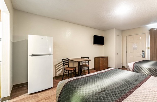 Norcross Hotel | Convenient HomeTowne Studios near Downtown Norcross