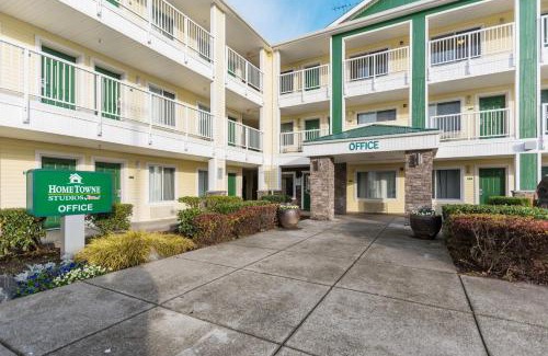 Kent Hotel | Convenient HomeTowne Studios in Seattle - Kent/Des Moines