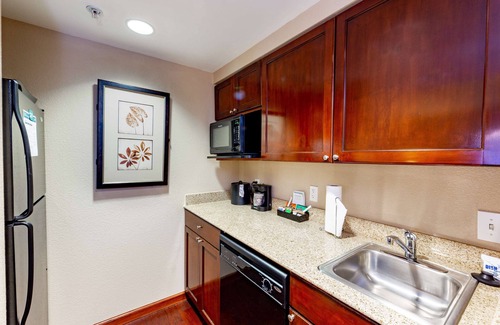 Lawrenceville Hotel | Exceptional Homewood Suites by Hilton in Duluth, GA