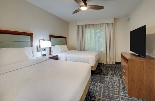 Mount Pleasant Hotel | Elegant Homewood Suites by Hilton Charleston - Mt Pleasant