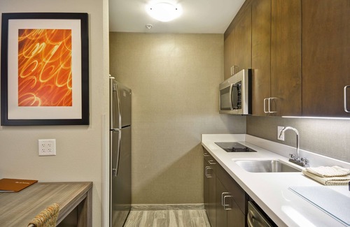 Rocky Mount Hotel | Eco-Friendly Homewood Suites by Hilton Rocky Mount Awaits