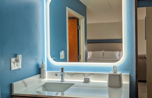 Wheatland Hotel | Discover Comfort at Oklahoma City Airport Hotel & Suites