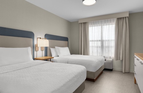 Burlington Hotel | Discover Homewood Suites by Hilton Burlington: Family-Friendly Escape