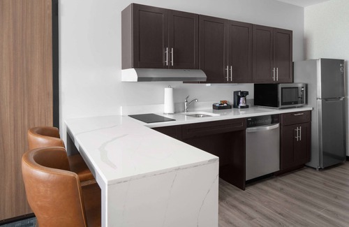 First Ward Hotel | Top-Rated Homewood Suites in Charlotte with Family Amenities