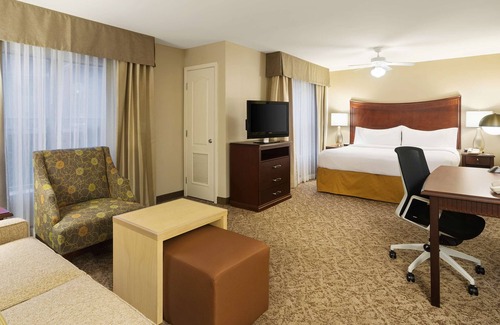 Shreveport Hotel | Relaxing Homewood Suites by Hilton Shreveport with Pool & Spa