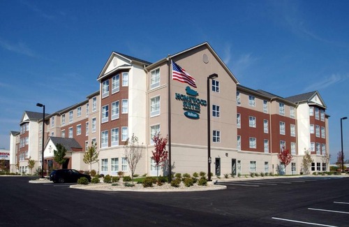 Bloomington Hotel | Welcoming Homewood Suites by Hilton Bloomington Awaits You