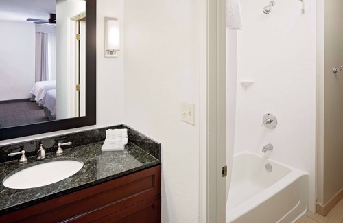 Farmington Hotel | Comfortable Homewood Suites by Hilton Hartford-Farmington