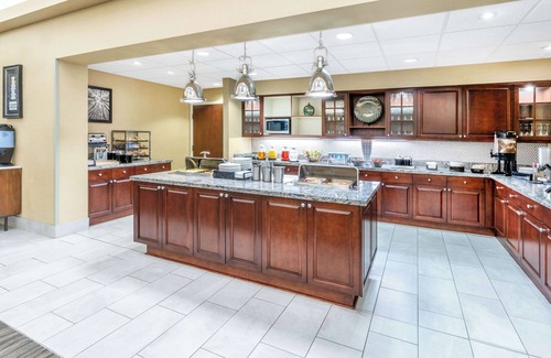 Ken Caryl Hotel | Relaxing Homewood Suites by Hilton Denver - Littleton Stay