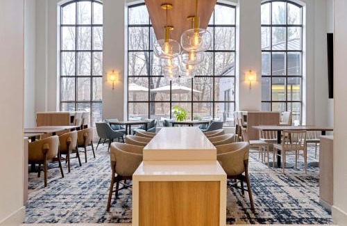 Parsippany Hotel | Pet-Friendly Parsippany Suites Hotel with Ocean Views