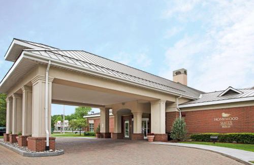 Newtonville Hotel | Ideal Homewood Suites by Hilton Albany: Pool & Hot Tub Access