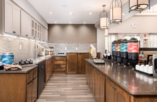 McKinney Hotel | Discover Homewood Suites by Hilton Austin-South/Airport