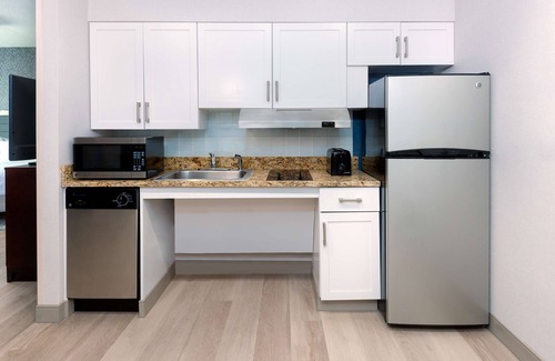 Readville Hotel | Relaxing Homewood Suites by Hilton Boston/Canton, MA