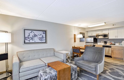 Peabody Hotel | Discover Homewood Suites by Hilton Boston-Peabody Awaits