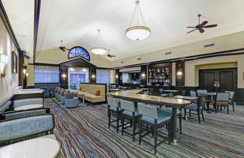 Cambridge Hotel | Comfort Meets Convenience at Homewood Suites Cambridge-Waterloo