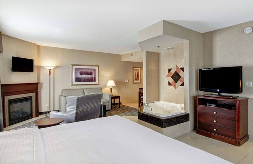 Oakville Hotel | Outstanding Homewood Suites by Hilton Toronto/Oakville Stay
