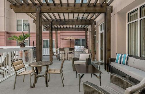 Houston Hotel | Discover Homewood Suites by Hilton Houston-Clear Lake