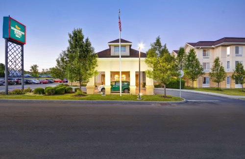 Ithaca Hotel | Cozy Homewood Suites by Hilton Ithaca: Pet Friendly & More
