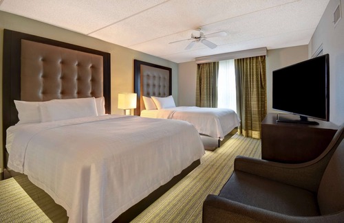 Malvern Hotel | Stylish Homewood Suites by Hilton in Philadelphia Great Valley