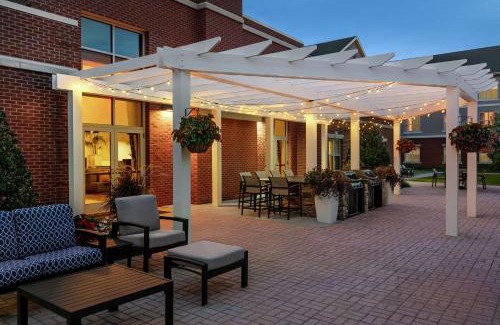 Harrisburg - Hershey Hotel | Discover Homewood Suites by Hilton Harrisburg - Family-Friendly Stay
