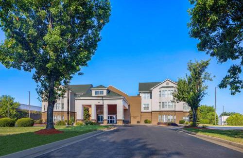Tougaloo Hotel | Pet-Friendly Homewood Suites with Ocean Views in Ridgeland