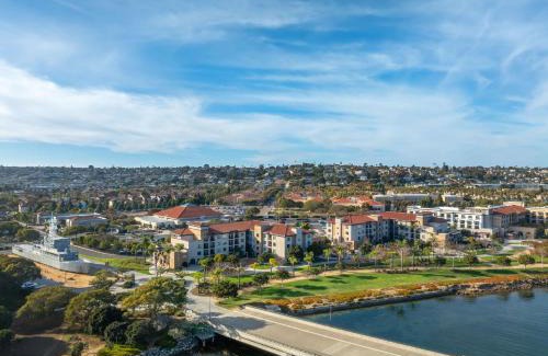 Naval Training Center Hotel | Comfortable Stay at Homewood Suites by Hilton San Diego