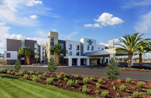 Alviso Hotel | Pet-Friendly Homewood Suites in San Jose Santa Clara