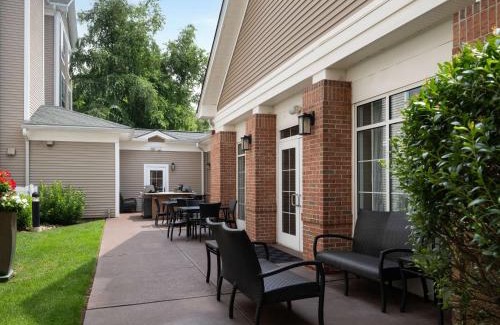 Somerset Hotel | Comfortable Homewood Suites by Hilton Somerset with Pool & Hot Tub