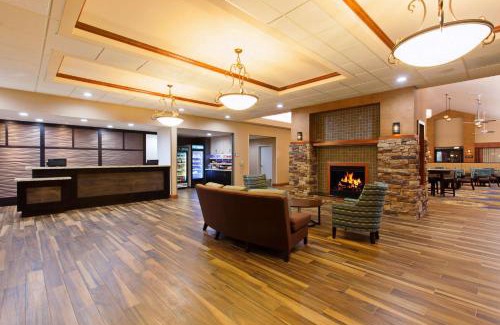 Fairfield Hotel | Pet-Friendly Homewood Suites in the Napa Valley Area