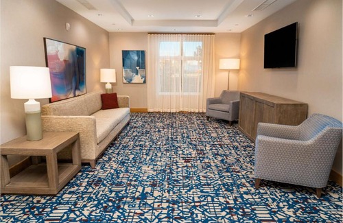 Rancho Cordova Hotel | Exceptional Homewood Suites in Rancho Cordova, CA