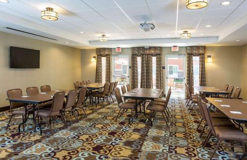San Bernardino Hotel | Relax at Homewood Suites by Hilton San Bernardino