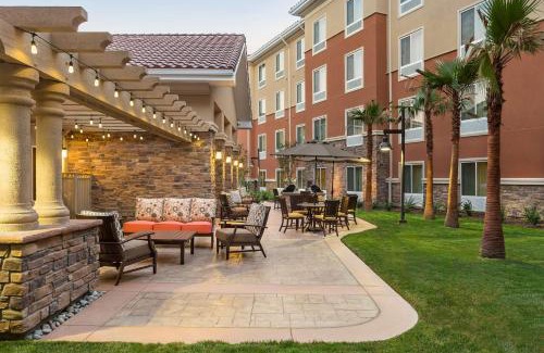 San Bernardino Hotel | Relax at Homewood Suites by Hilton San Bernardino