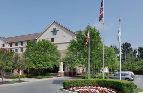 Hagerstown Hotel | Pet-Friendly Homewood Suites Hagerstown with Hot Tub & Pool
