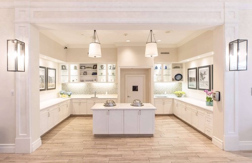 Palm Beach Gardens Hotel | Eco-Friendly Homewood Suites in Palm Beach Gardens