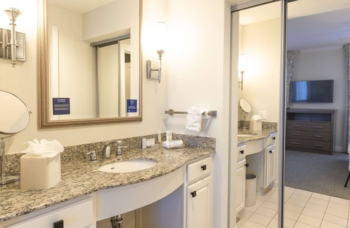 Palm Beach Gardens Hotel | Eco-Friendly Homewood Suites in Palm Beach Gardens