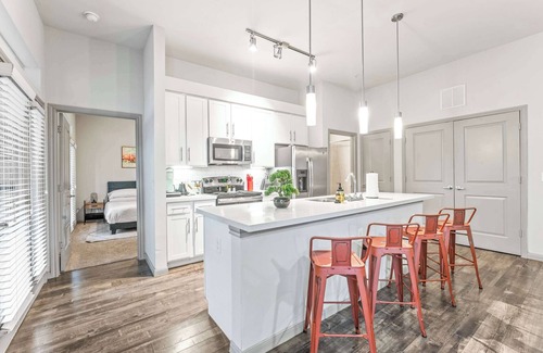 Windsor Park Apartment | Cozy 2BR Suite Near Downtown with Pool and Kitchen