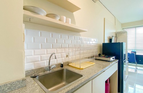 Kayu Putih Apartment | Homey And Best Place Studio Tifolia Apartment