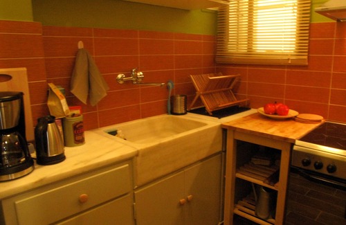 Ilisia Apartment | Tranquil Retreat by Hilton: Pet-Friendly & Family-Ready