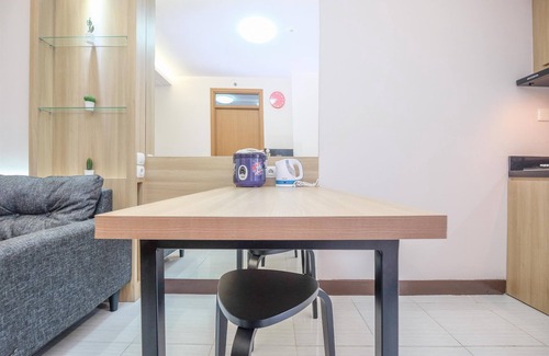 Depok Apartment | Comfortable 2BR Apartment at Cinere Resort with Breakfast